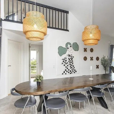 18 Person In Harboore